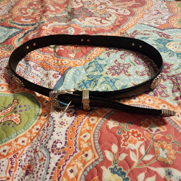 Vintage FOSSIL Genuine Leather Ornate Concho Belt | Size Medium | Black - Picture 4 of 16